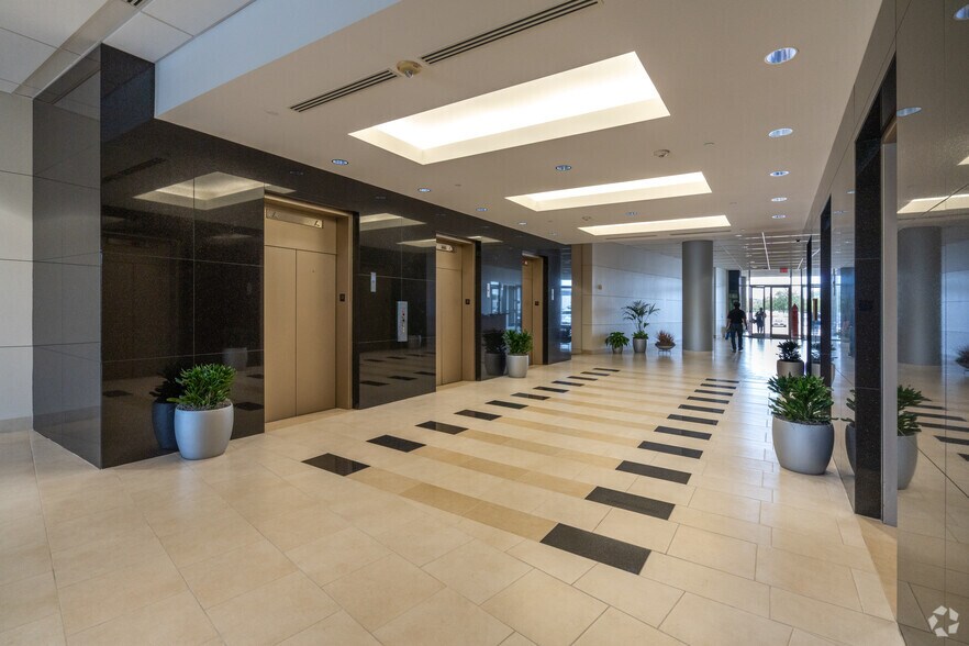 More Photos Of 12301 Kurland Dr, Houston Office For Lease