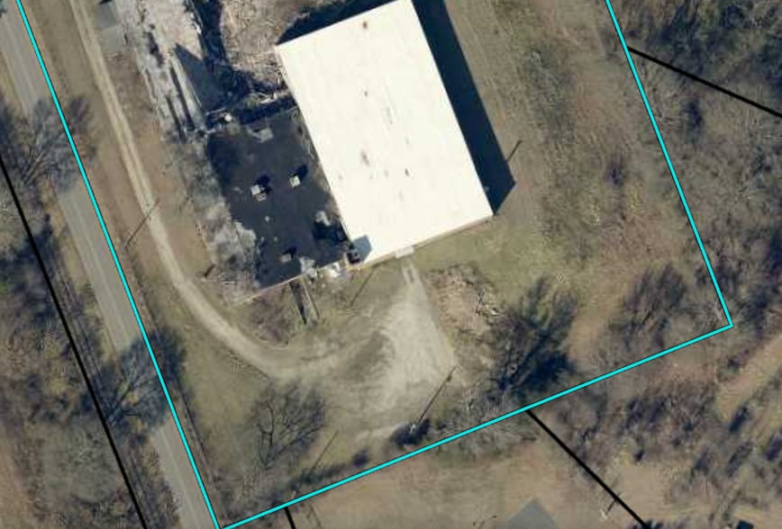 More Photos Of 720 E Main St, Lavonia Distribution For Lease