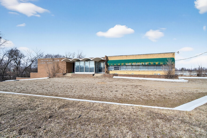 More Photos Of 1002 E South St, Jackson Lodge Meeting Hall For Sale