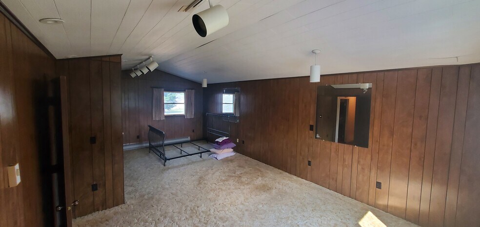 More Photos Of 503 W Maple Ave, Bancroft Office For Sale