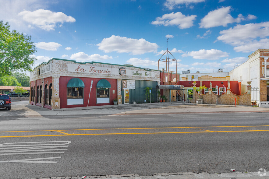 Primary Photo Of 800 S Alamo St, San Antonio Restaurant For Sale