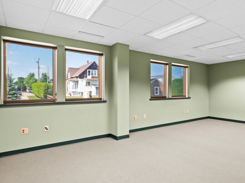 More Photos Of 2205 Forest Ave, Two Rivers Office Residential For Sale