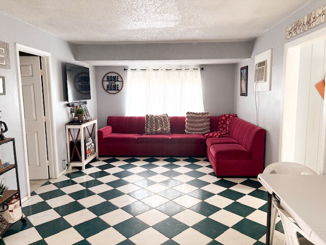 More Photos Of 1900 Kenneth St, Modesto Multifamily For Sale