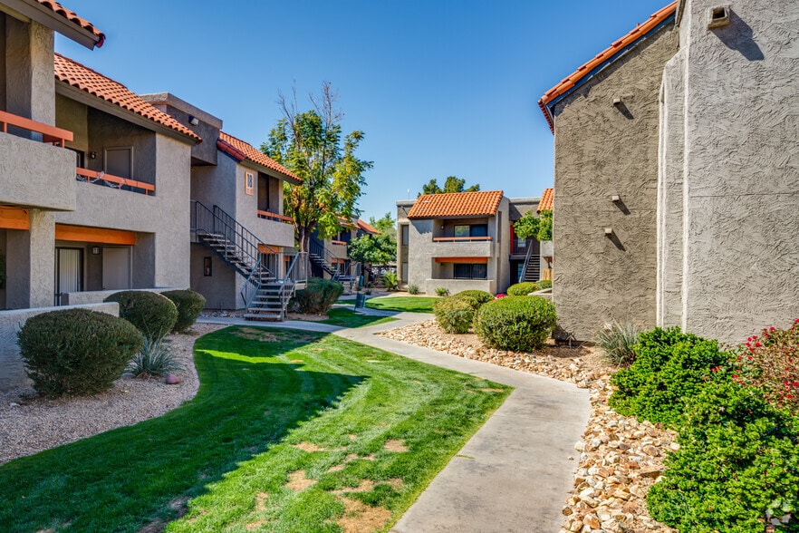 More Photos Of 8530 N 22nd Ave, Phoenix Apartments For Sale