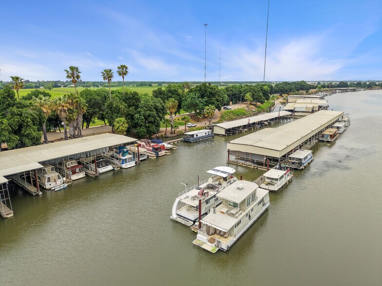 More Photos Of 1400 Old Levee rd, Walnut Grove Land For Sale