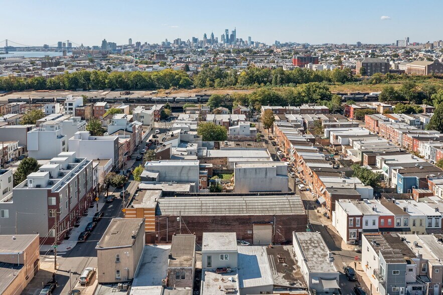 More Photos Of 2848 Belgrade St, Philadelphia Warehouse For Lease