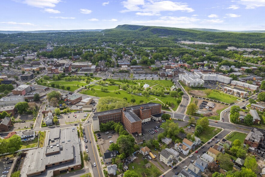 More Photos Of 71 Catlin St, Meriden Multifamily For Sale