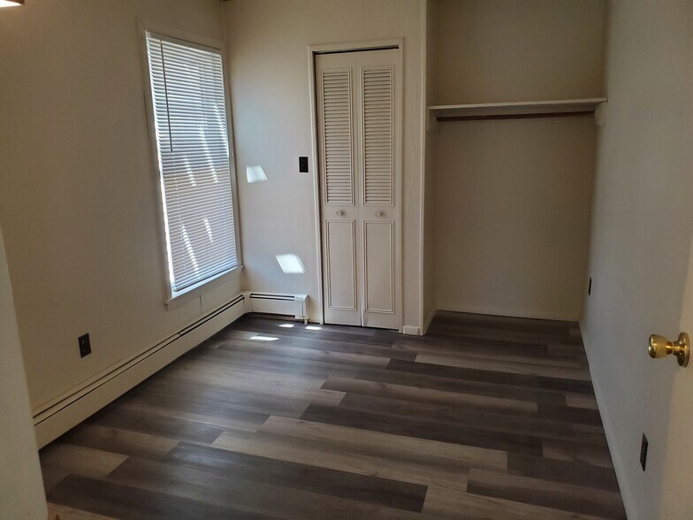 More Photos Of 2733 Dartmouth College, North Haverhill Apartments For Sale