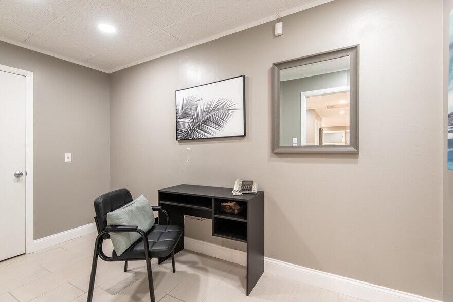 More Photos Of 315 E Strawbridge Ave, Melbourne Medical For Lease