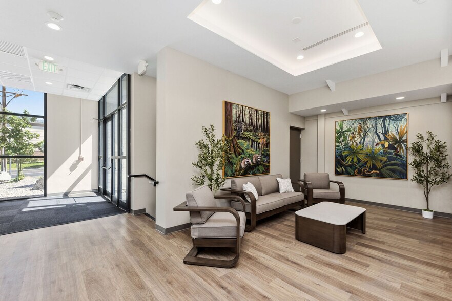 More Photos Of 2277 Fort Union Blvd, Salt Lake City Office For Sale