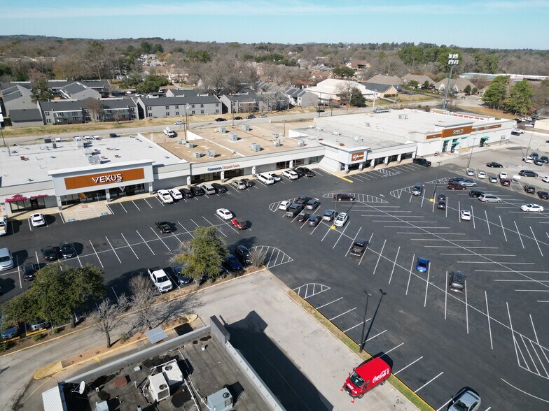 More Photos Of 4015 S Broadway Ave, Tyler Unknown For Lease