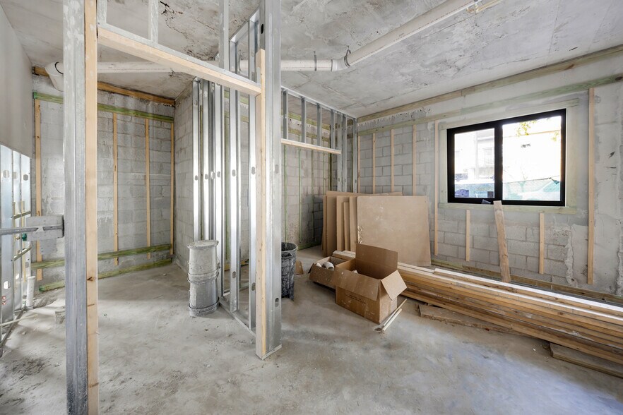 More Photos Of 1254 SW 2nd St, Miami Apartments For Sale