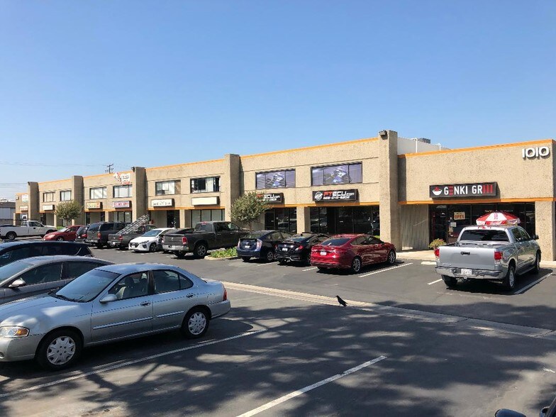 More Photos Of 1020 N Batavia St, Orange Warehouse For Lease