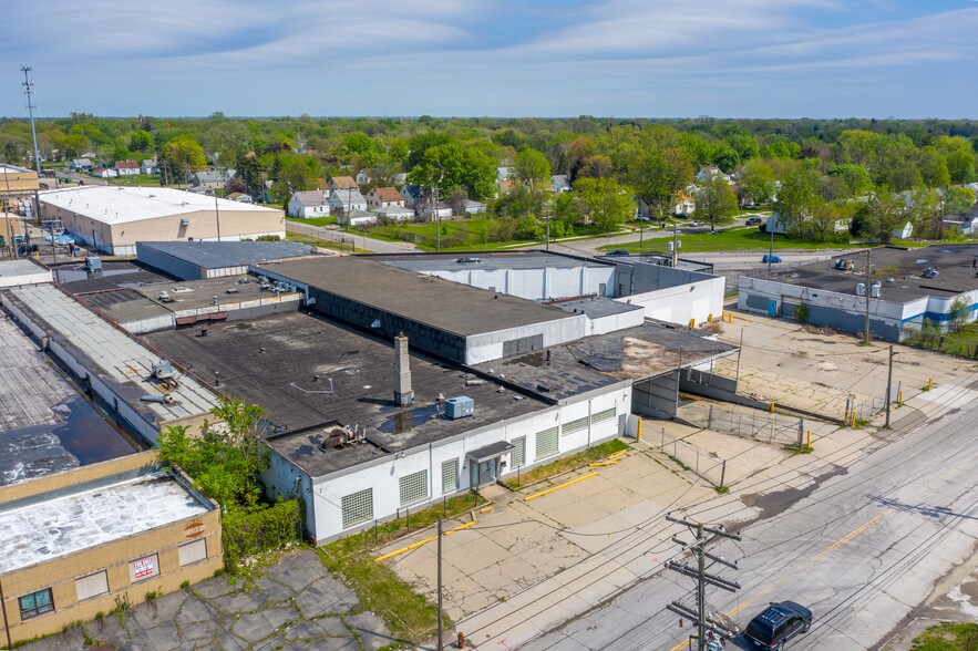20530 Hoover Rd, Detroit, MI 48205 Warehouse For Sale