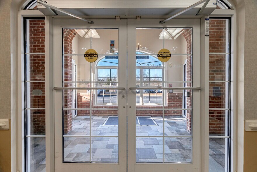 More Photos Of 1500 Langford Dr, Watkinsville Medical For Sale