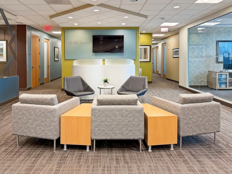 More Photos Of 20130 Lakeview Center Pl, Ashburn Coworking Space