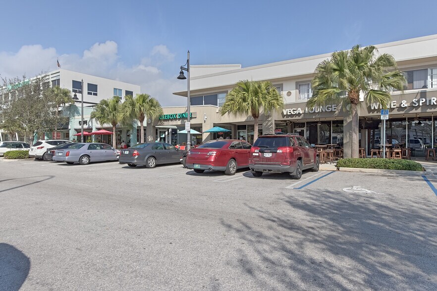 More Photos Of 2769-2777 E Atlantic Blvd, Pompano Beach Storefront Retail Office For Lease