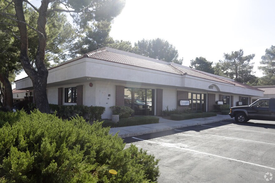 More Photos Of 6835 W Charleston Blvd, Las Vegas Medical For Lease