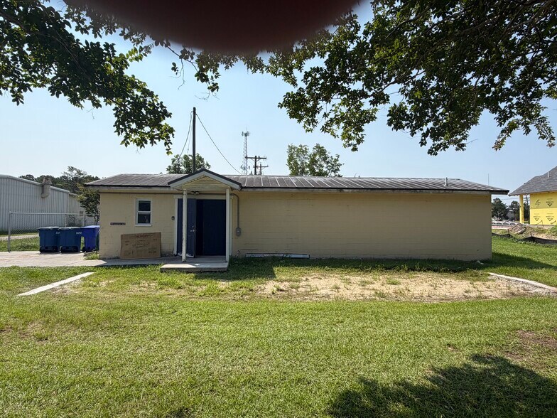 More Photos Of 3917 Savannah Hwy, Johns Island Office For Lease