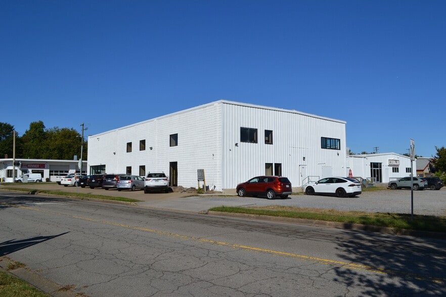 More Photos Of 4200 Colley Ave, Norfolk Office For Lease
