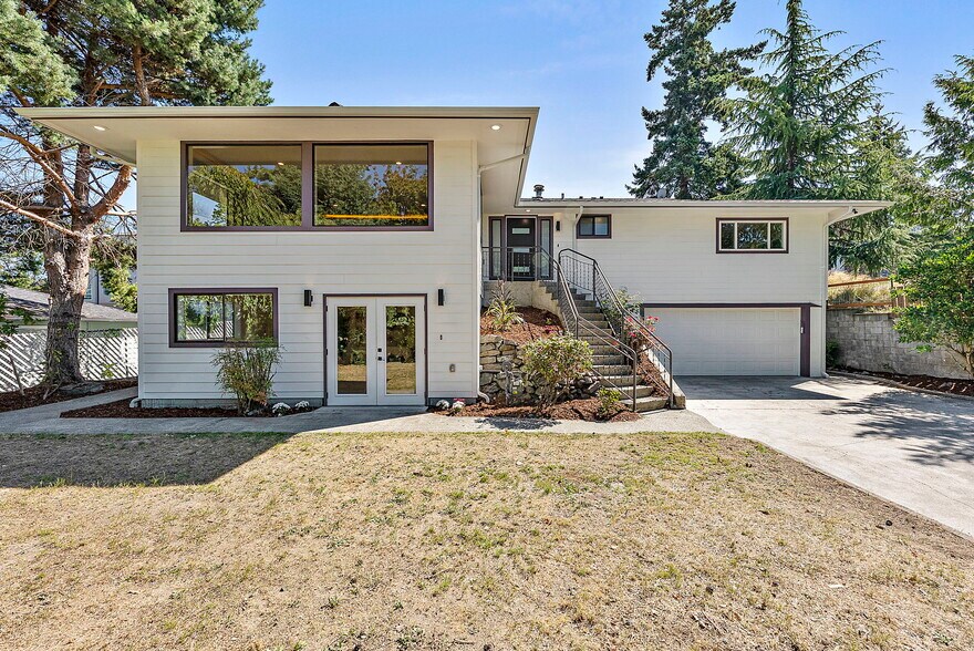 More Photos Of 1415 2nd St SE, Puyallup Assisted Living For Sale