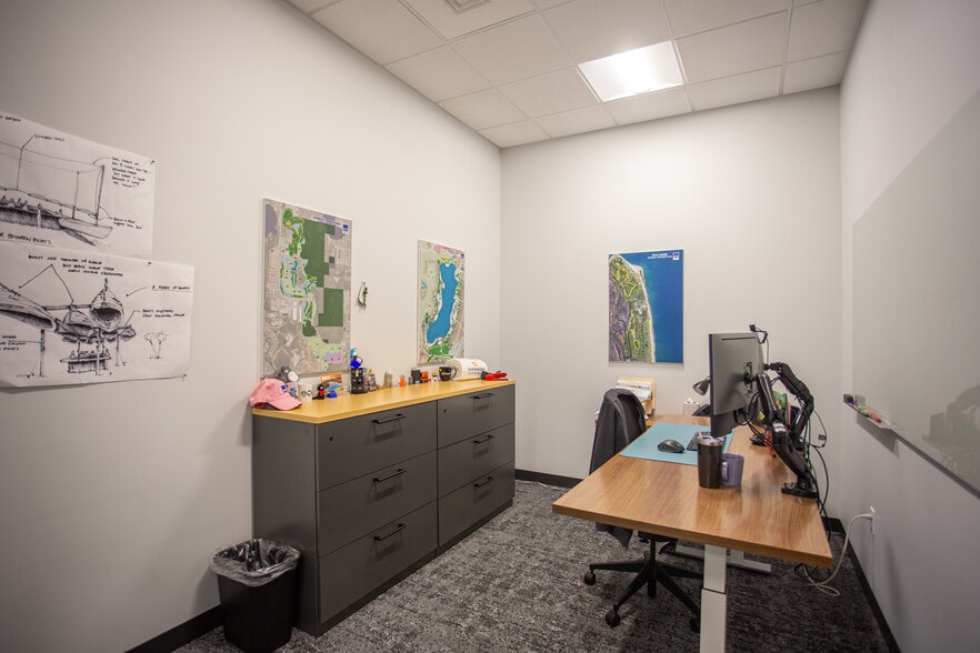 More Photos Of 450 S Orange Ave, Orlando Office For Lease