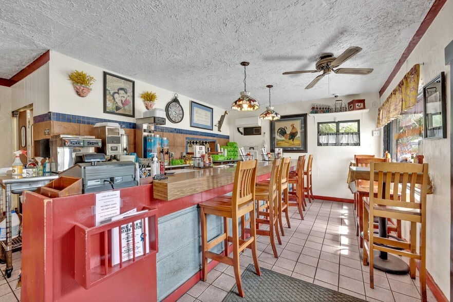 More Photos Of , Deland Unknown For Sale