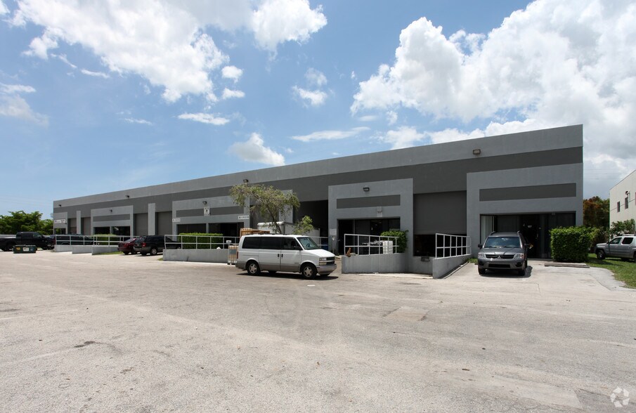 More Photos Of 2001 NW 15th Ave, Pompano Beach Warehouse For Lease