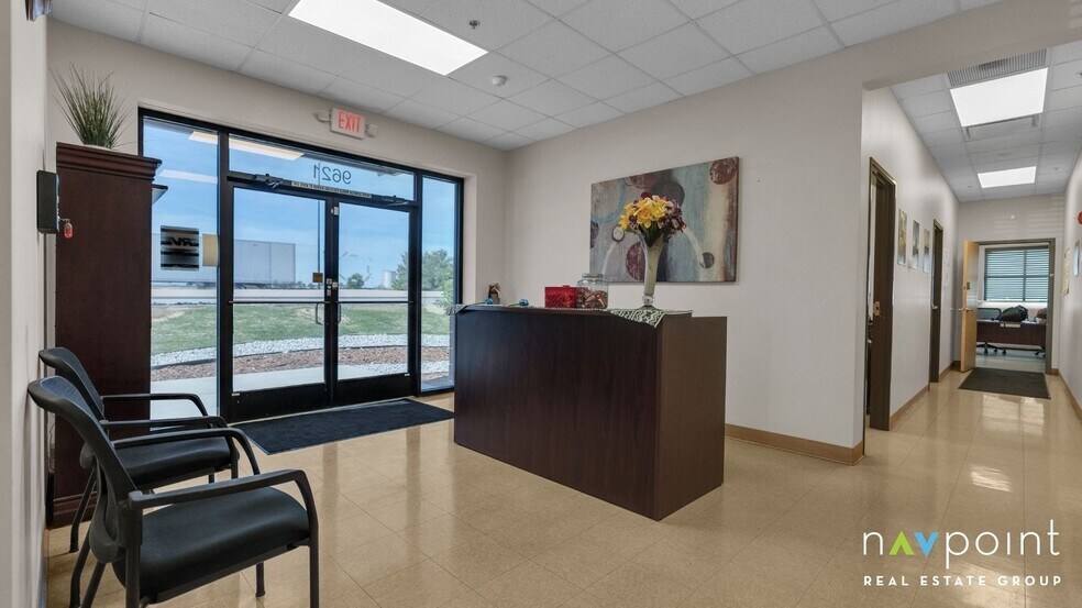 More Photos Of 9621 Hanover Ct W, Commerce City Warehouse For Lease