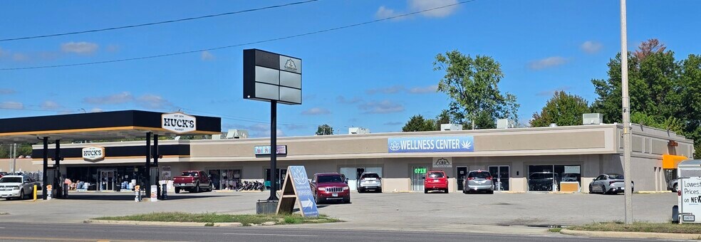 More Photos Of 3300 Broadway St, Mount Vernon Service Station For Lease