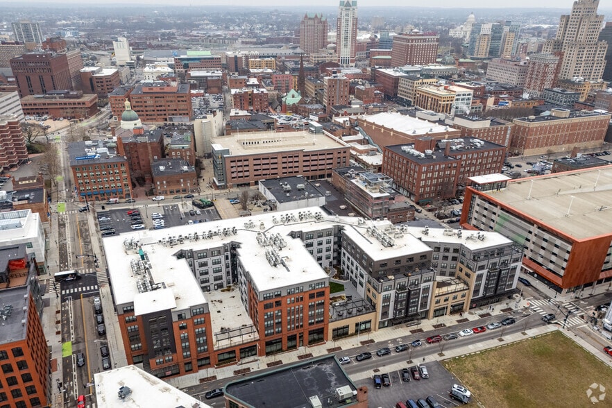 More Photos Of 125 Clifford St, Providence Apartments For Lease