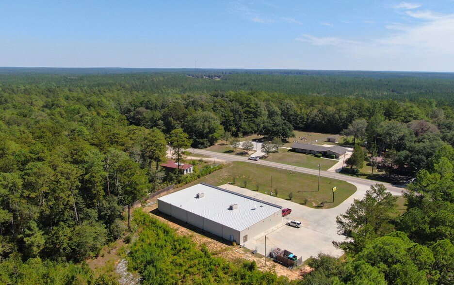 More Photos Of 39603 MS-63, Richton Convenience Store For Sale