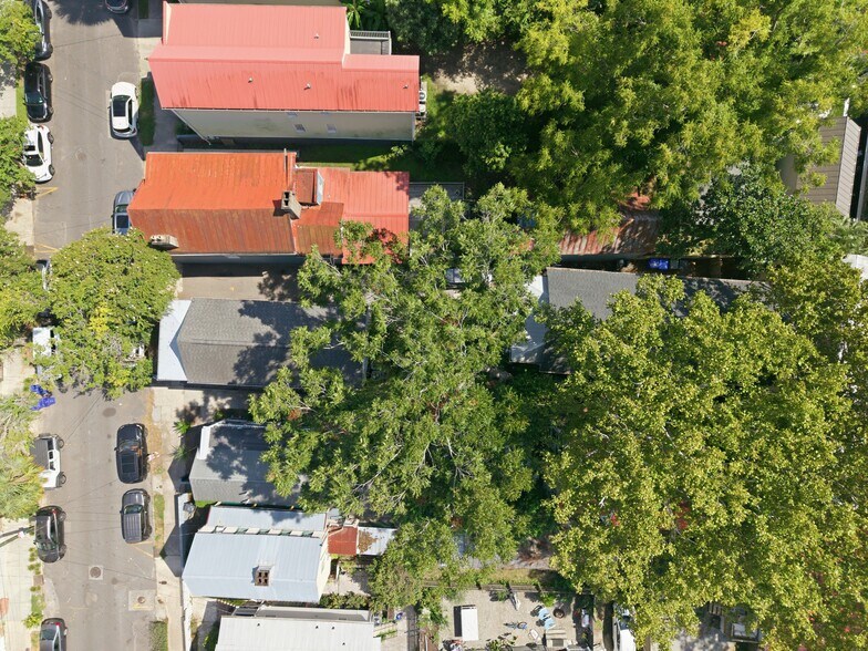 More Photos Of 183 Smith St, Charleston Multifamily For Sale