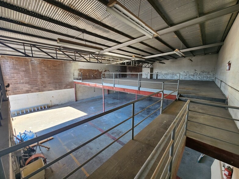 More Photos Of 1806 Homerule St, Honolulu Manufacturing For Lease