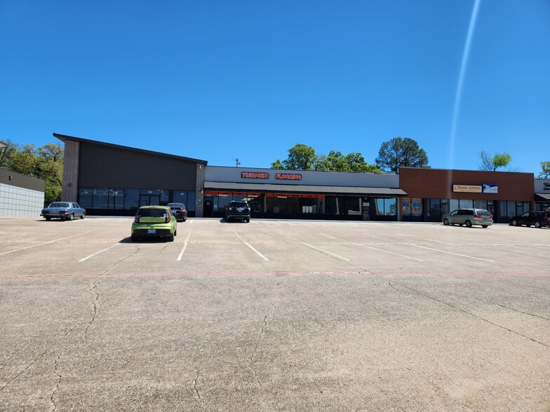 Primary Photo Of 8703-8743 Bedford Euless Rd, Hurst Unknown For Lease