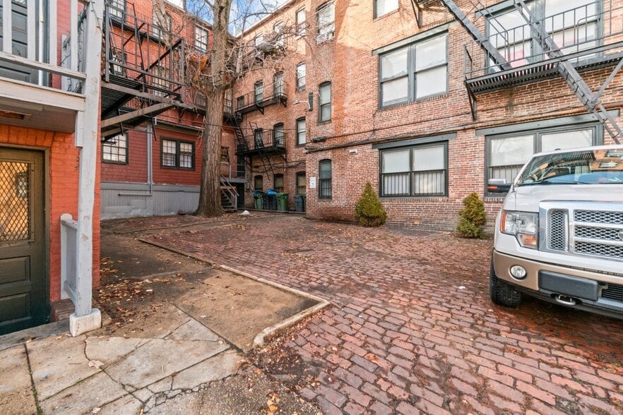 More Photos Of 2301 Maryland Ave, Baltimore Apartments For Sale