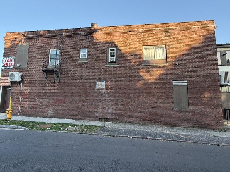 More Photos Of 1584 E Main St, Rochester Storefront Retail Residential For Sale