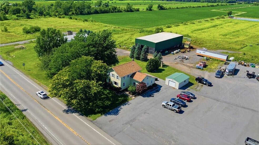 More Photos Of 3779 Lower Mountain Rd, Sanborn General Retail For Sale