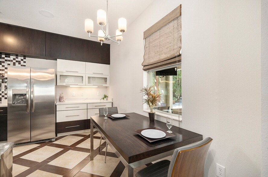 More Photos Of 5701 S Macdill Ave, Tampa Medical For Sale