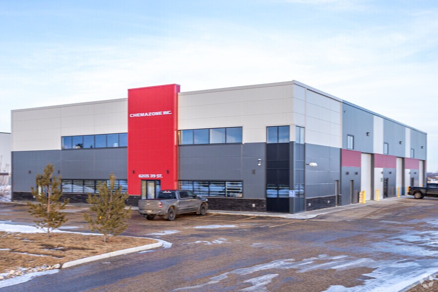 Primary Photo Of 6205 39 St, Leduc Warehouse For Sale