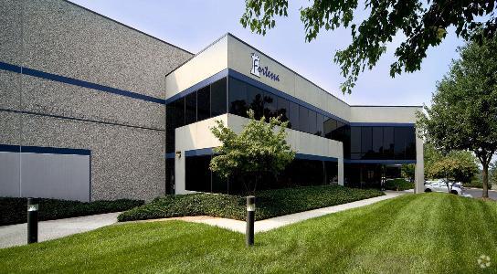 Primary Photo Of 22601 Davis Dr, Sterling Warehouse For Lease