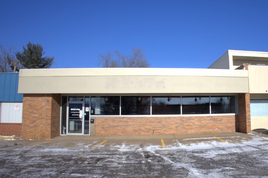 Primary Photo Of 2110 W Cameron St, Eau Claire Storefront For Sale