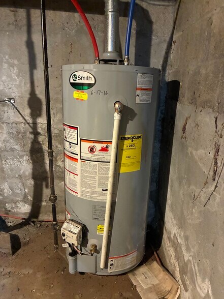 More Photos Of 1011 Hoosick Rd, Troy Storefront Retail Residential For Sale