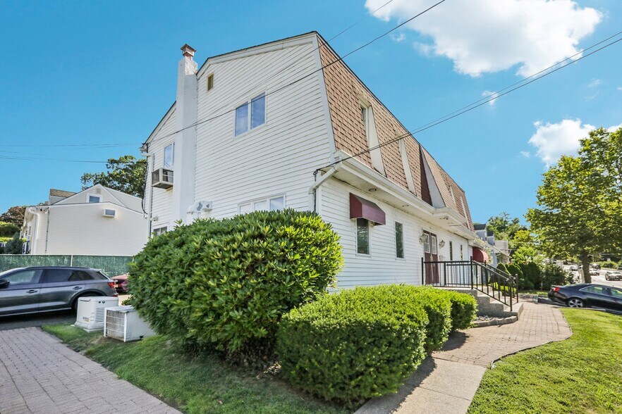 More Photos Of 11 Ramapo Rd, Garnerville Office Residential For Sale