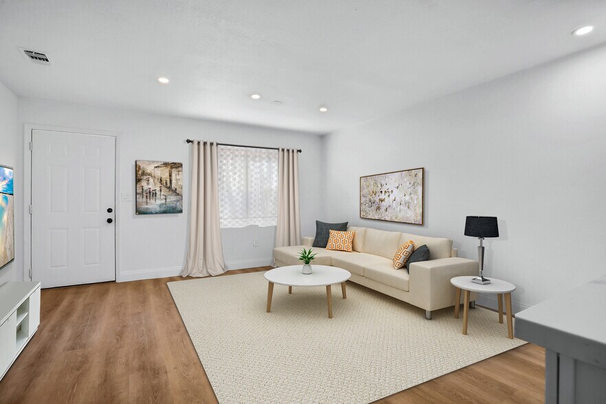 More Photos Of 1830 S Clyde Morris Blvd, Daytona Beach Apartments For Sale