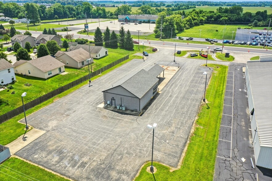 More Photos Of 2382 W Main St, Greenfield Auto Dealership For Sale