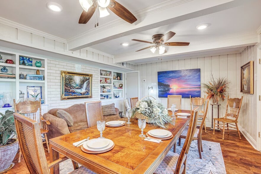 More Photos Of 601 N Shipp St, Madisonville Specialty For Sale