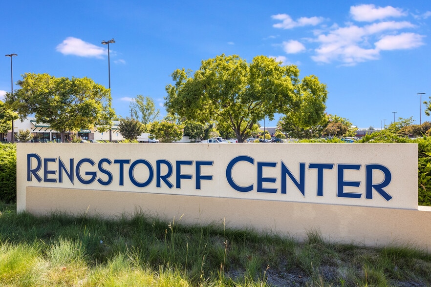 More Photos Of 1030 N Rengstorff Ave, Mountain View Unknown For Lease