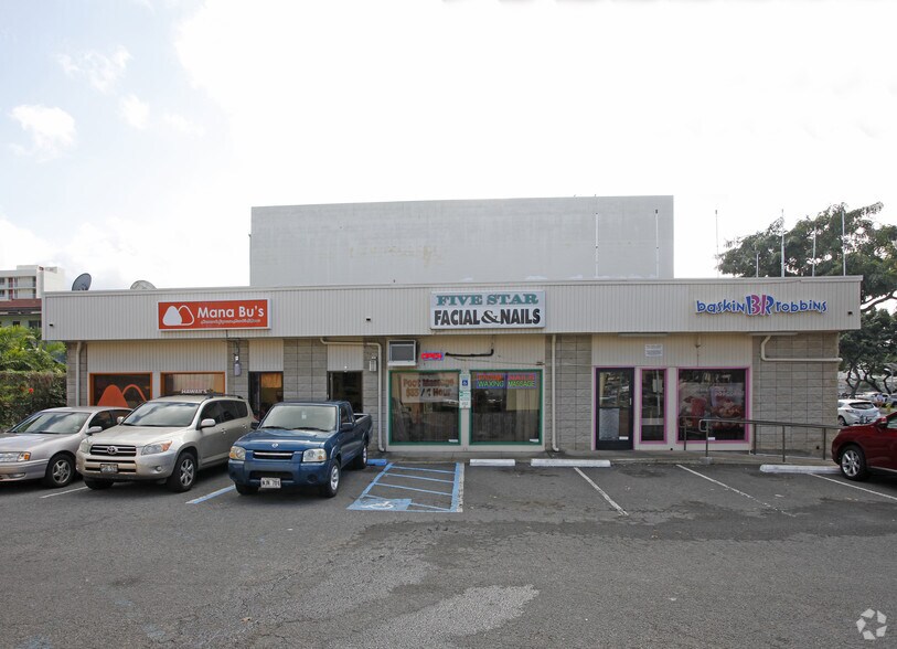 More Photos Of 1618 S King St, Honolulu Freestanding For Lease