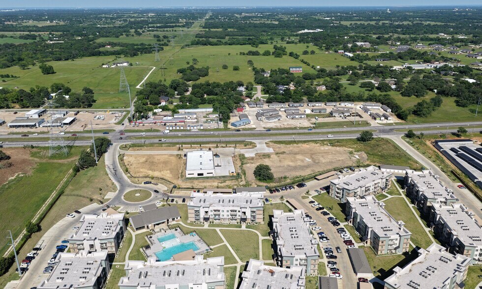 More Photos Of Highway 174, Cleburne Freestanding For Lease